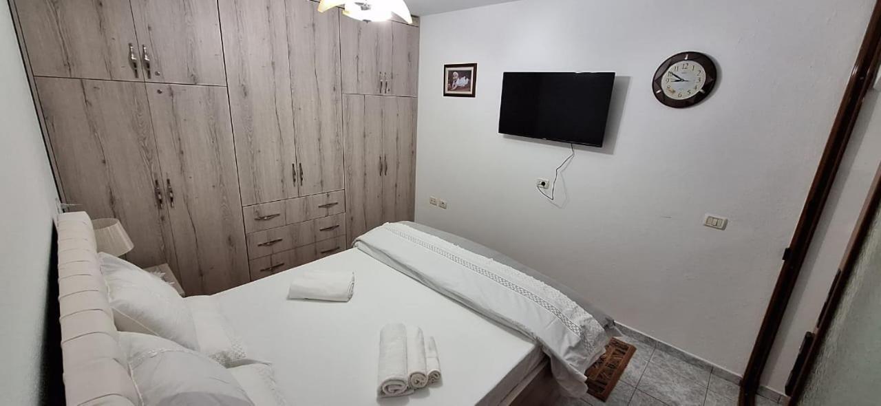 Marbi Guest House Gjirokaster Ngoại thất bức ảnh
