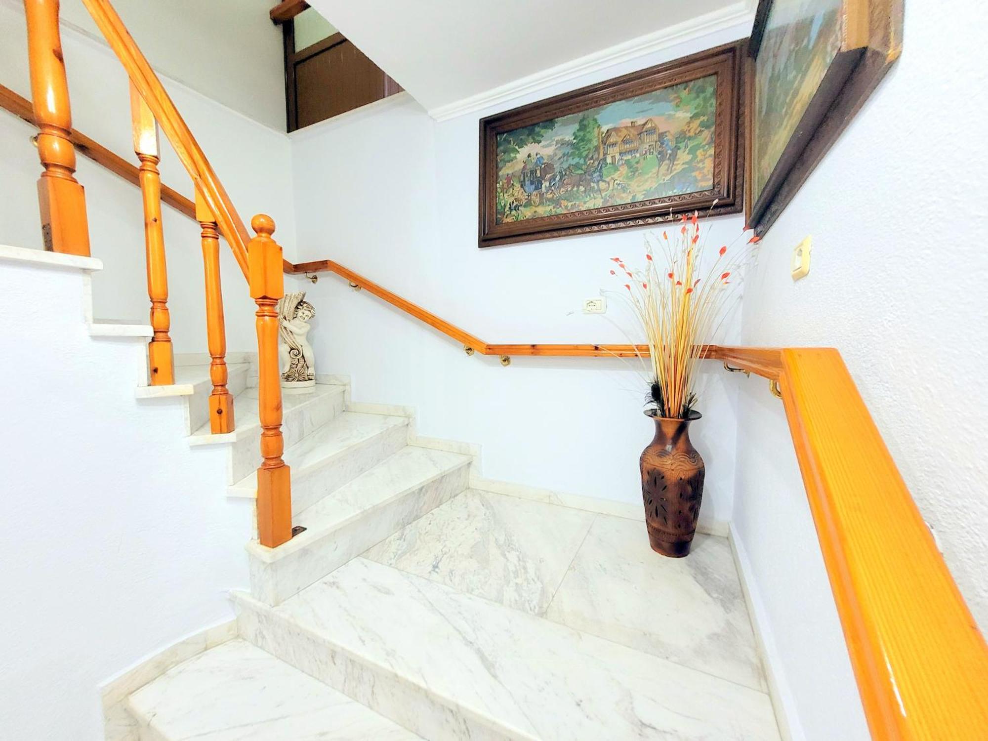 Marbi Guest House Gjirokaster Ngoại thất bức ảnh
