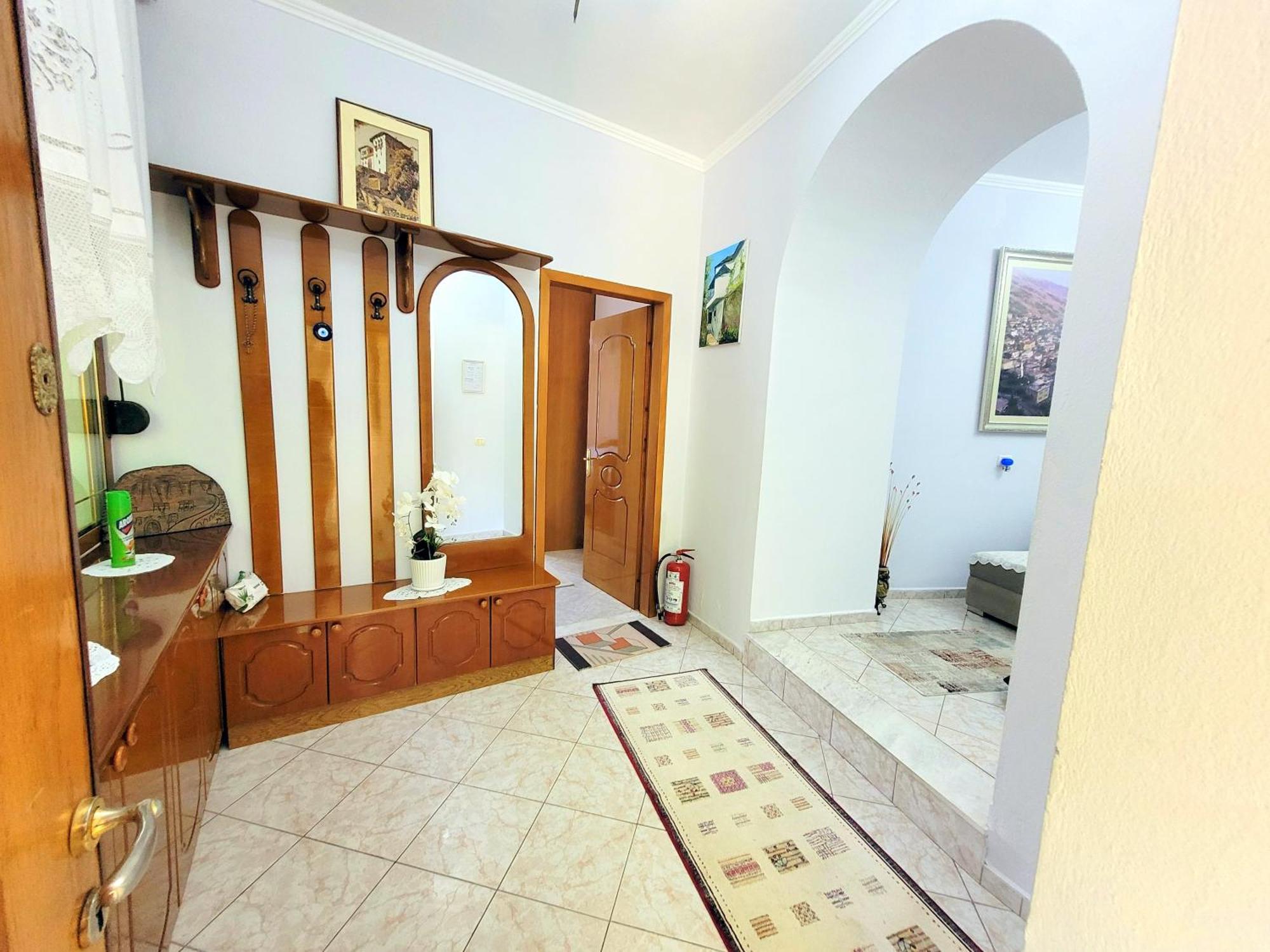 Marbi Guest House Gjirokaster Ngoại thất bức ảnh