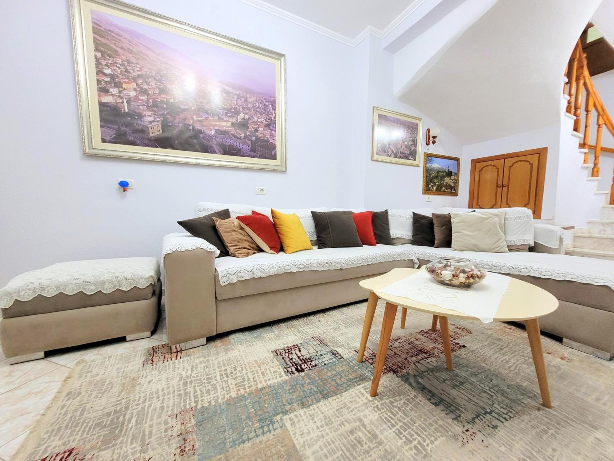 Marbi Guest House Gjirokaster Ngoại thất bức ảnh