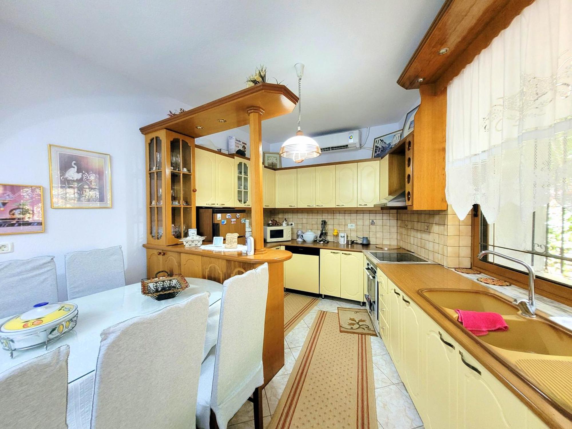 Marbi Guest House Gjirokaster Ngoại thất bức ảnh