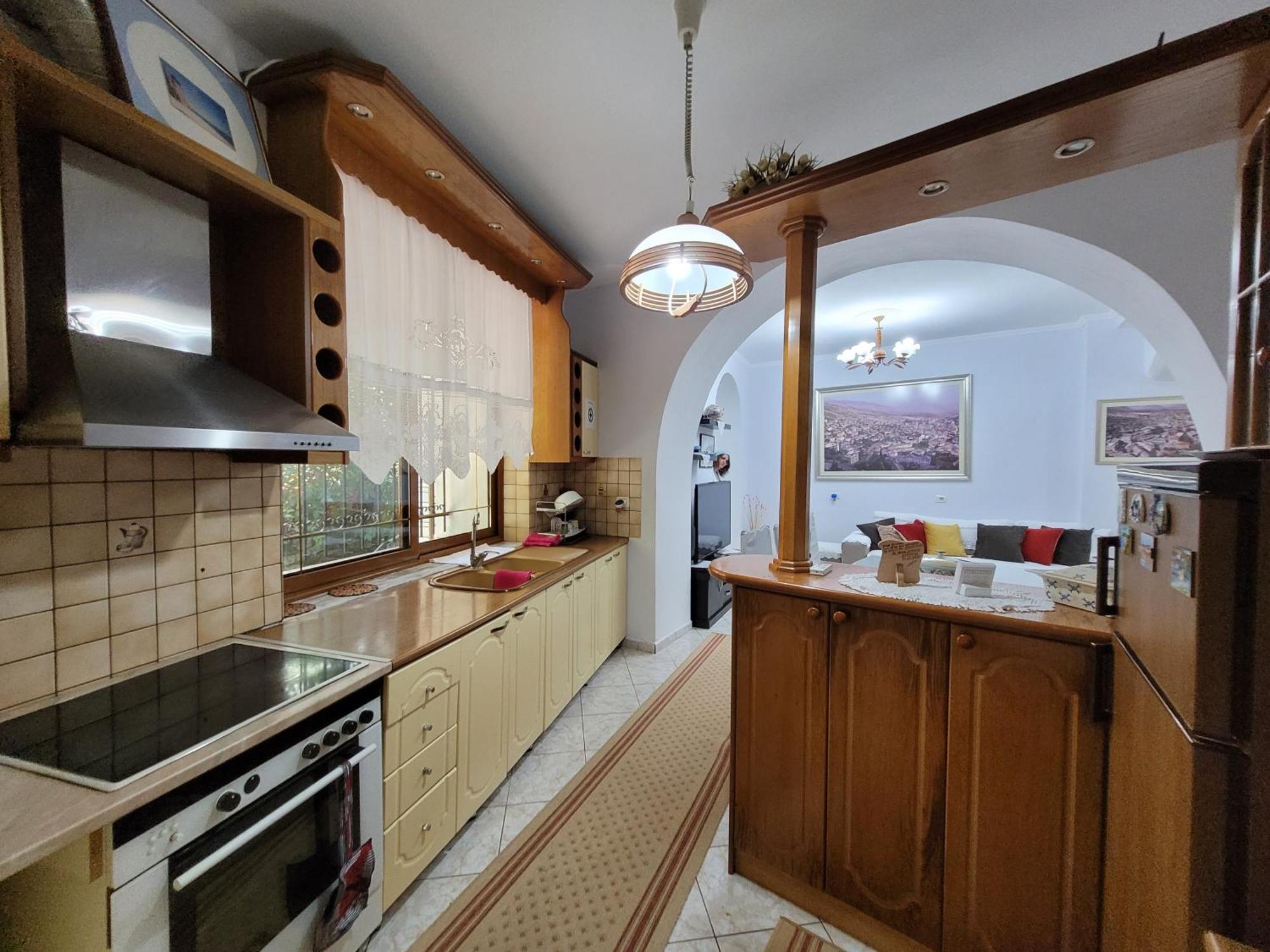Marbi Guest House Gjirokaster Ngoại thất bức ảnh