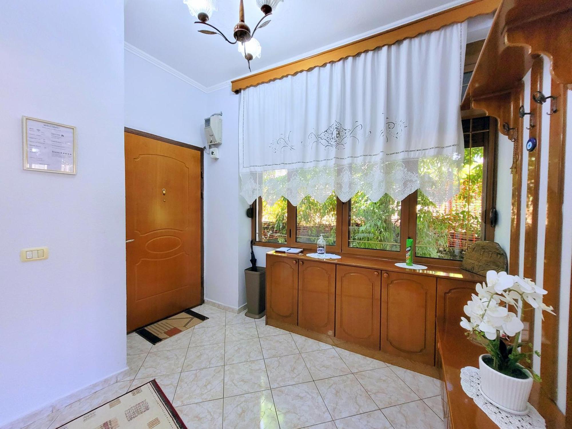 Marbi Guest House Gjirokaster Ngoại thất bức ảnh